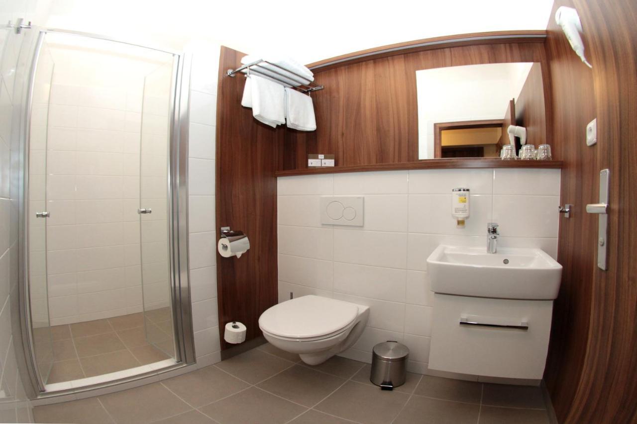 Hotel Baltaci Starý Zámek Napajedla Exterior foto